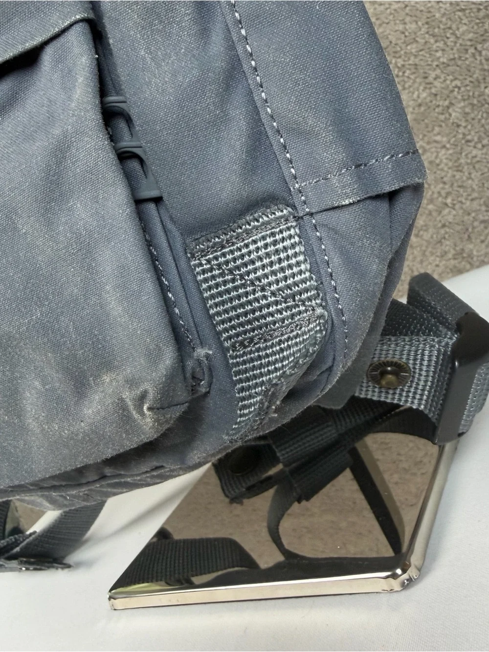 Pair Of FJALLRAVEN KANKEN Backpacks Green And Grey